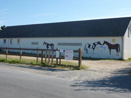 A La Ferme Entre Terre Et * Herenguerville